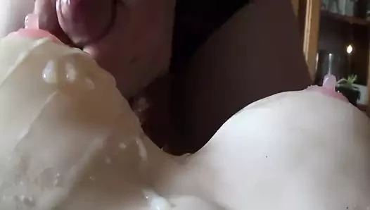 Sağladım sert bir dev yük üzerinde benim imouto memeler