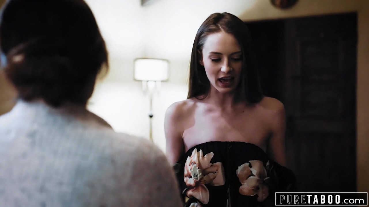 継母と継父と捕まる純粋なタブー、カイラー・クインが参加