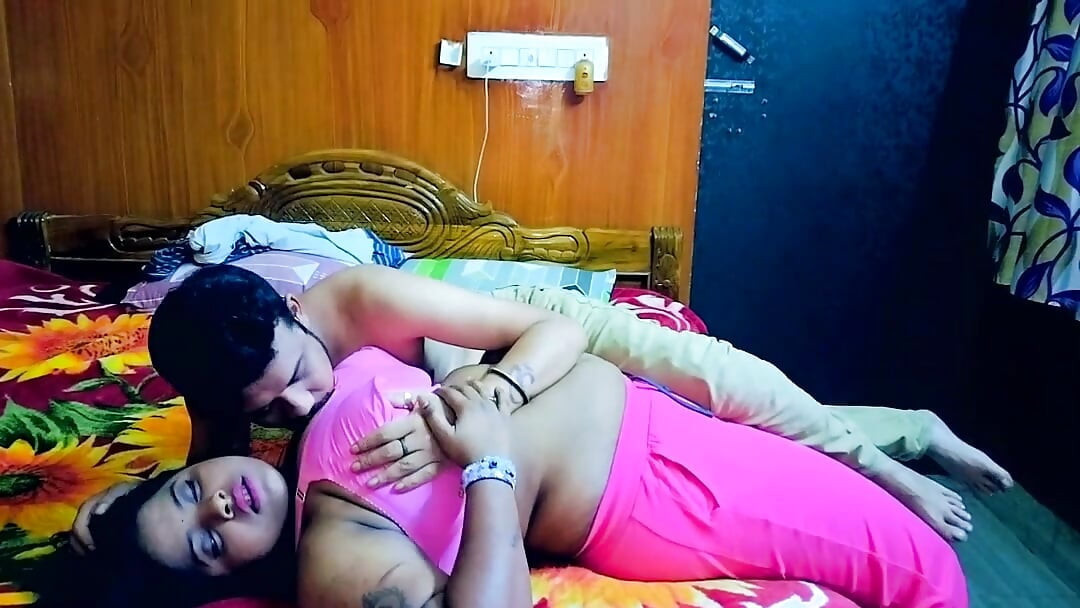 Landlord owner hard-core sex with her big boobs desi girls