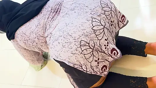 Unexpected Dirty Sex with Arabian Beauty Big Ass & Huge Boobs Maid While She Cleans - Cum Unlimited