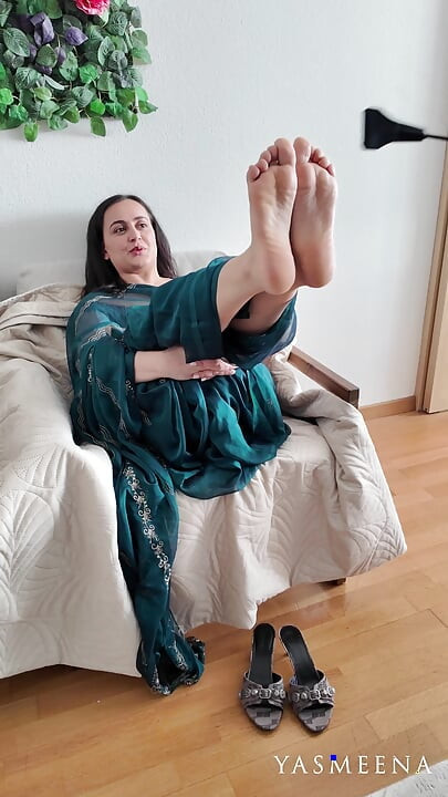 Bastinado in Saree