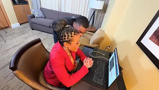 Patronumla Sikişiyorum Feat. Raven Swallowz