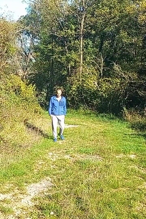 Natürist olmayı ve sikilmeyi seviyorum.
