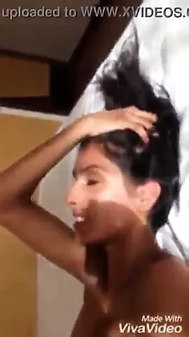 Baju wali Bhabhi ki msg chudai