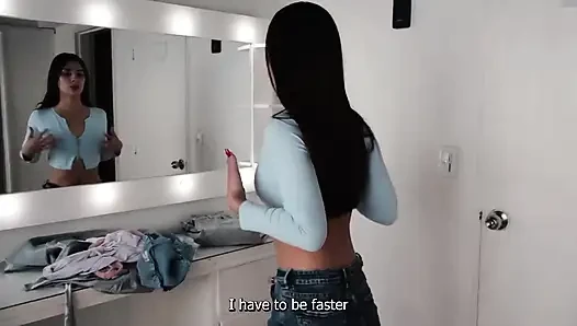 Aku ngecrot celana jinsku dengan kencing!