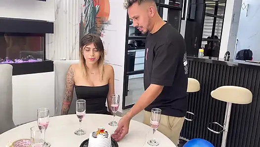 Partimizde Gebe Karımı Yengemle Aldadım Ve Sonunda Çok Ateşli Bir Üçlüye Katıldı