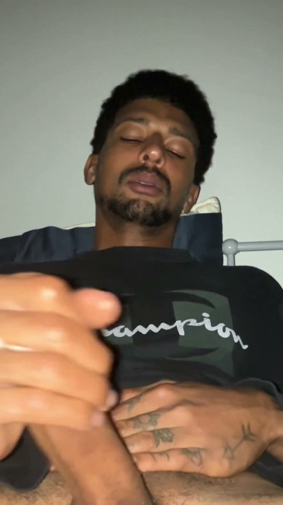 I could fuck a petite princess all night long | Clip 1