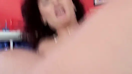 Двойная или ничего сцена -1_Redhead Лиза Монелли обожает иметь два больших члена внутри нее