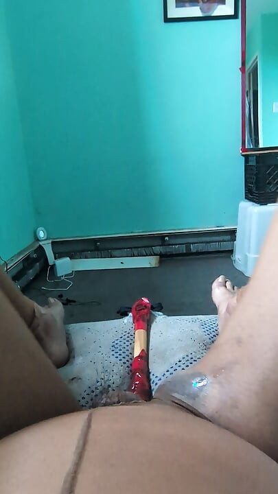Anal orgasm in pantyhose