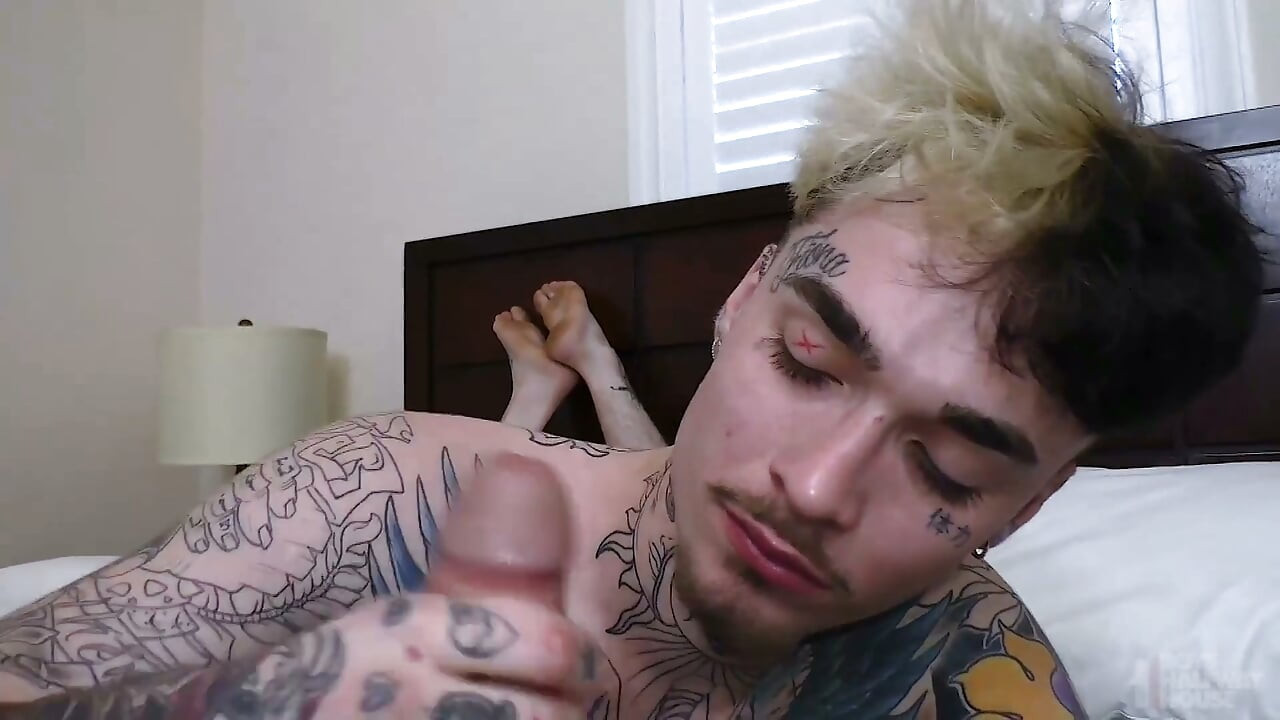 Virgin Hole Feels Damn Good