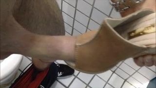 Cumming in Wedge Mule