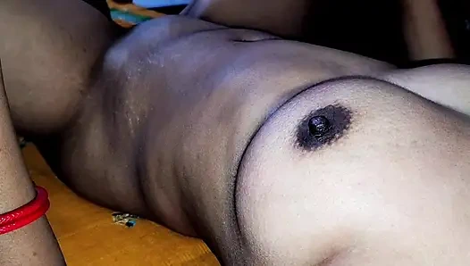 Bhabhi ki mast malaidar chut chat kar jabardast gand Mari