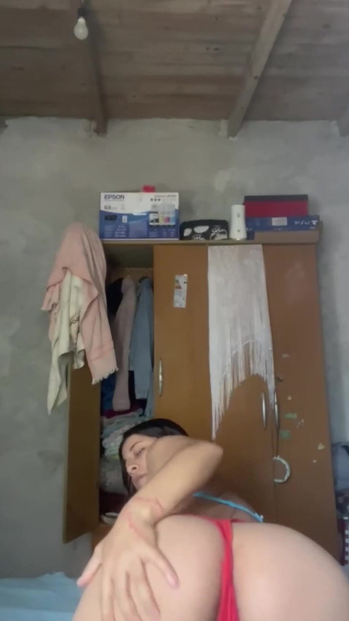 Selene, the sexy Latina, in very hot poses | Clip 1