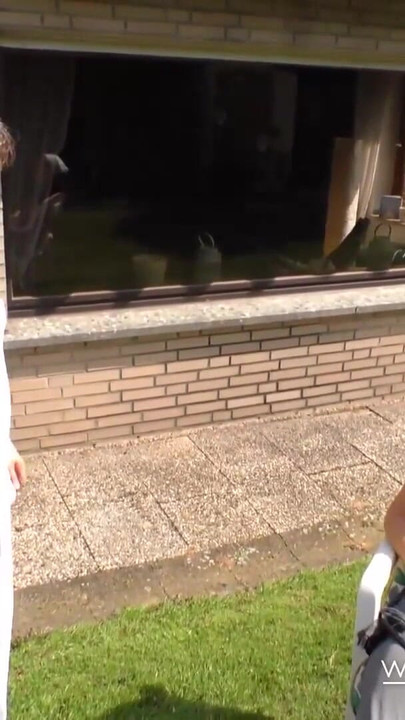 Memorable moment from "Mutti braucht es wieder mal"