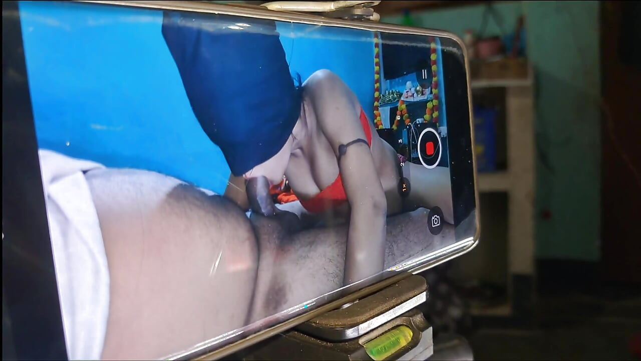 Desi pregnant wife sucking big dick till cum in mouth HD video