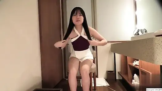 Пробуждение невинной красавицы