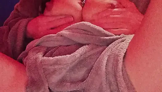 Sandalyede ücretsiz en iyi oturma dansı