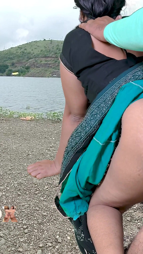 How do you all feel about being openly by Komal? | Clip 1