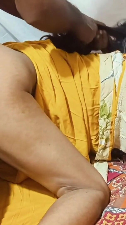 Dever Bhabi hard chodai Hindi Audio xxx videos | Clip 1