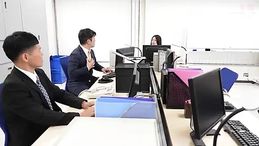 Married Woman Turns Lewd Ol Drenched by Male Scent! Becomes Perverted Slut Sticky Pussy Sucks Male Employees' Cocks!