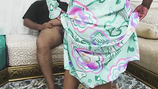 A very curvy, hot slut in a new Egyptian sex video. A man from Upper Egypt is fucking Basant in her big ass.