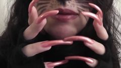 고양이 포르노 긴 손톱 섹시