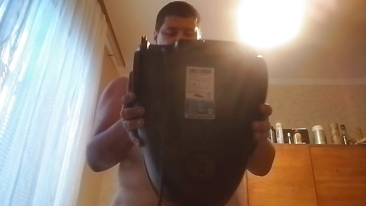 Huge cum. A lot of cum. Super cum. Vaccum cleaning machine masturbation. Powerful cum
