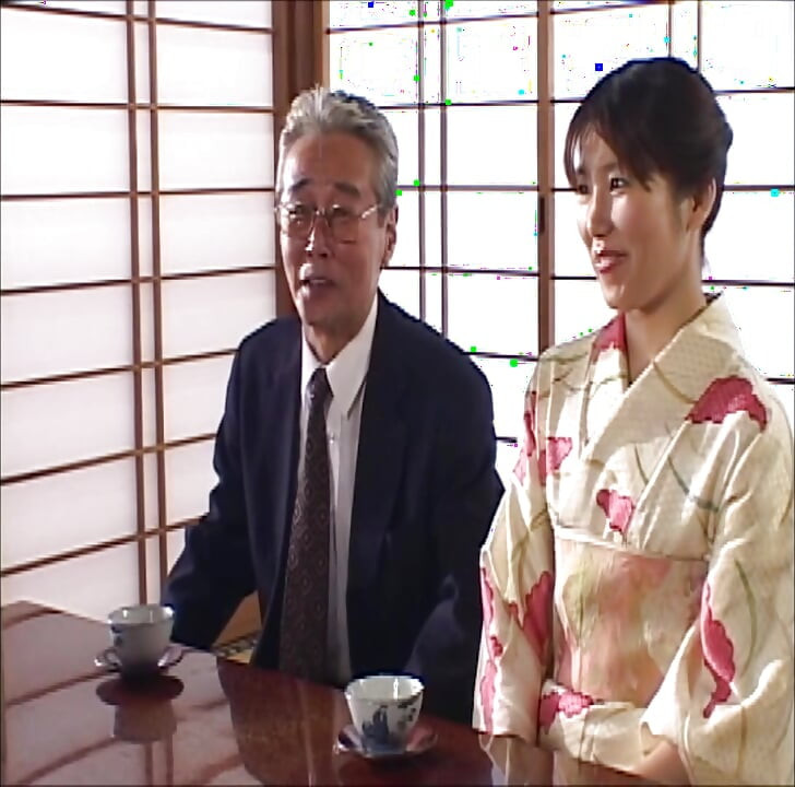 P128G03 The beautiful proprietress of a quiet mountain hot spring inn near Tokyo. Lesbian sisters, forbidden sex at home!　A sensual erotic drama that evokes the Showa era!