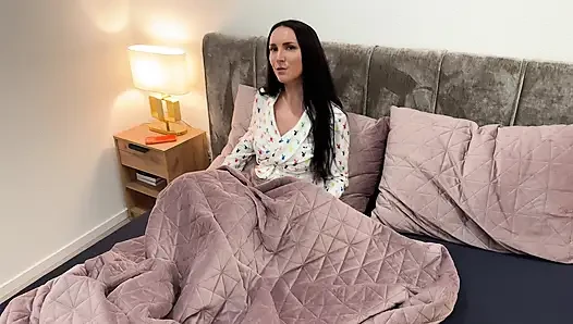 Step Son Cums Twice on Stepmom in Bed After Cuddle Request