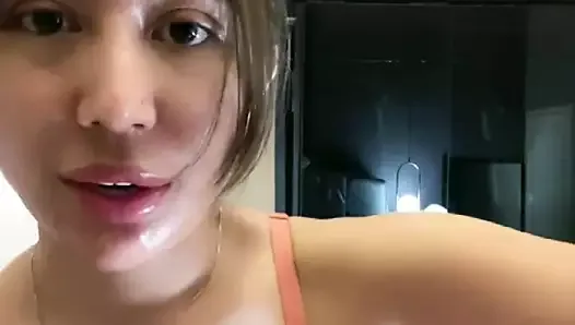 Cute indonesian girl exposing her wet pussy under sexy lingerie