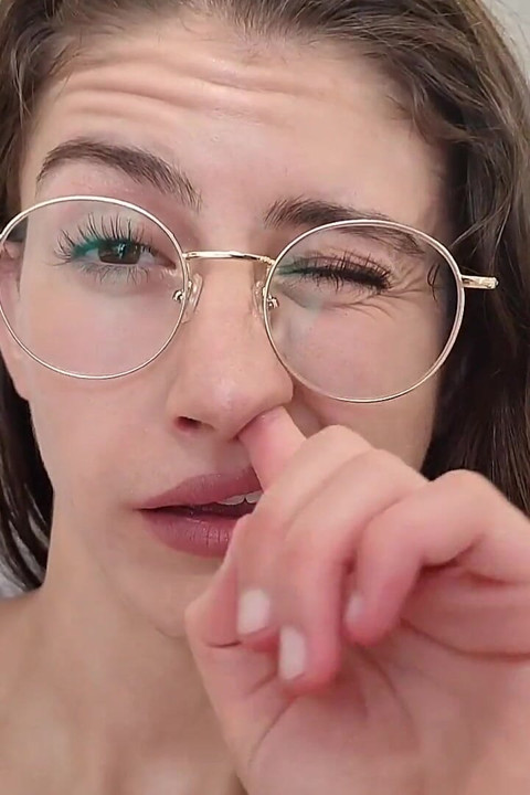Snot fetisj niezen neus spelen pijpend, mijn boogers beffen