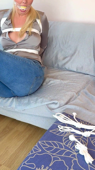 Lil Missy on Curious Step Mum, Dominant Step Stepson (4k)