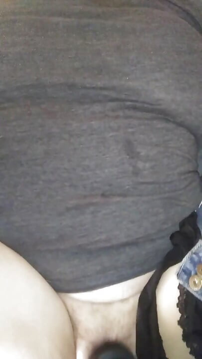 Pulchna dziwka z dużymi cyckami zostaje ostro wyruchana przez BBC