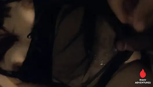 Dicker arsch pinay liebt es, es von hinten zu nehmen