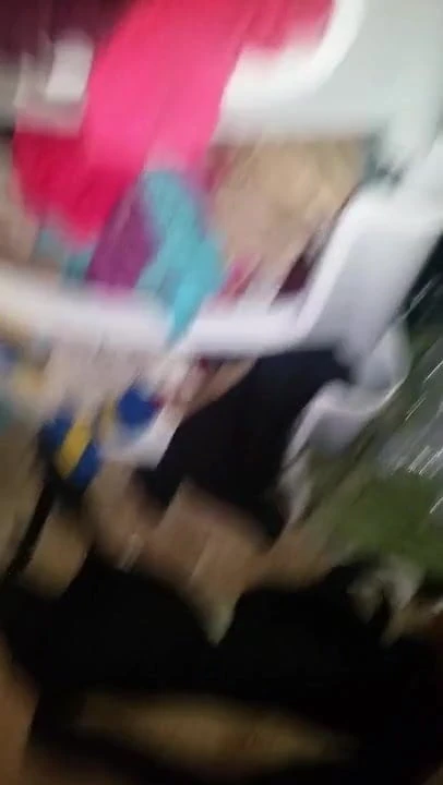 Spuszczanie na stanik i majtki szwagierki
