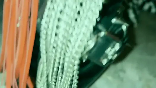 НАКЛОНИСЬ ДЛЯ МОЕГО ЦЕПНОГО ФЛОГГЕРА