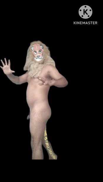 Spogliarello del leone porno gay.