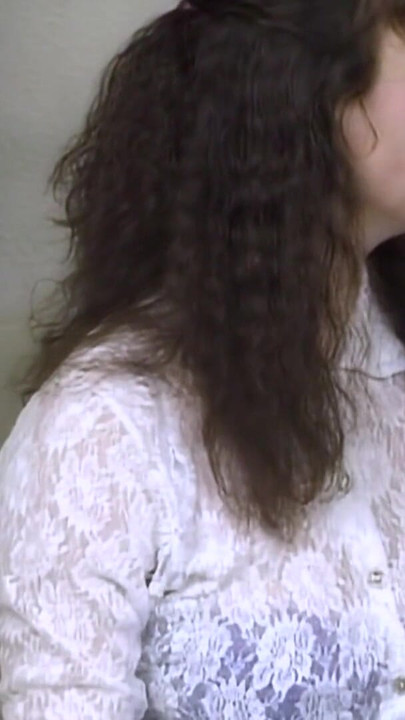 Authentic retro casting: Experienced MILF from Hamburg | Clip 1