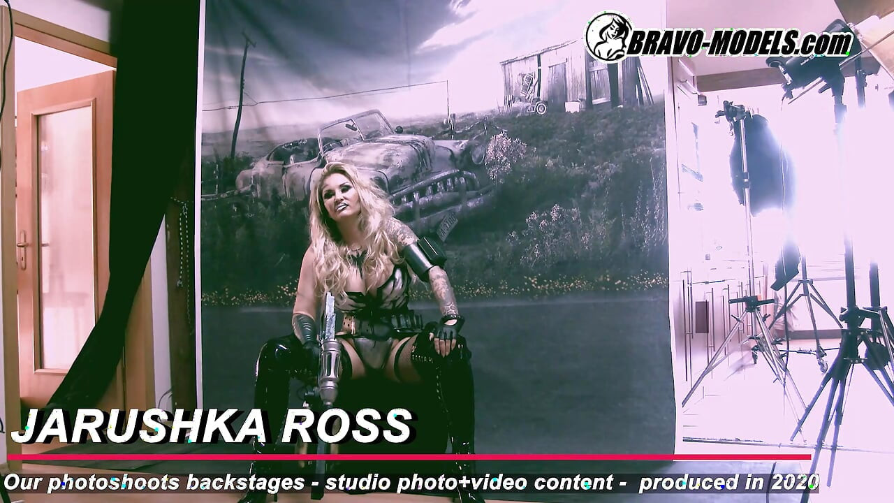 384 -Backstage fotografisanje Jarushka Ross - Odrasli
