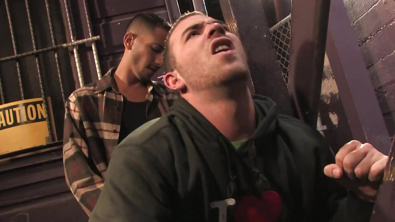 Golden gate season 4 episode 1 la mision 1