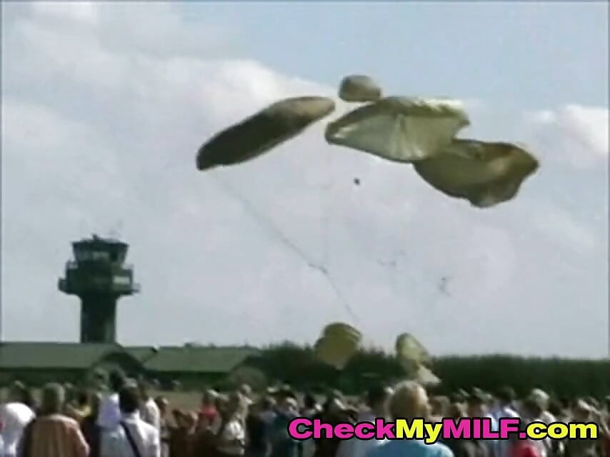 Sprawdź My MILF - amatorskie żony i mamy