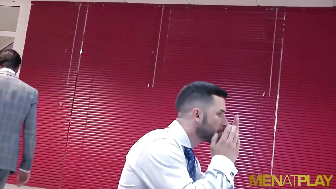 MENATPLAY - Anal pounding with Mike De Marko and Sunny Colucci