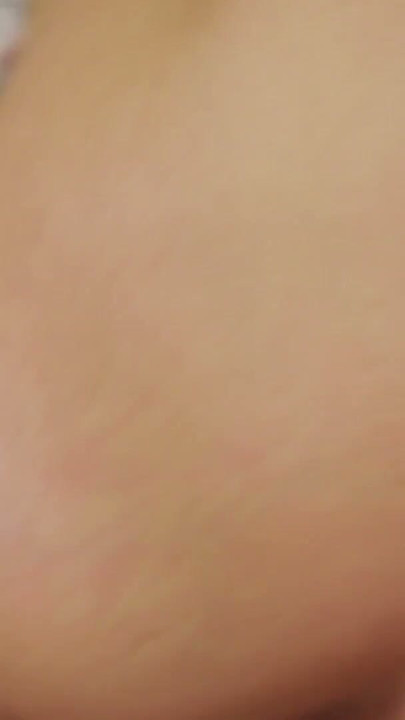 Blonde schoenheit geniesst den Schwanz ihres Mannes | Clip 3