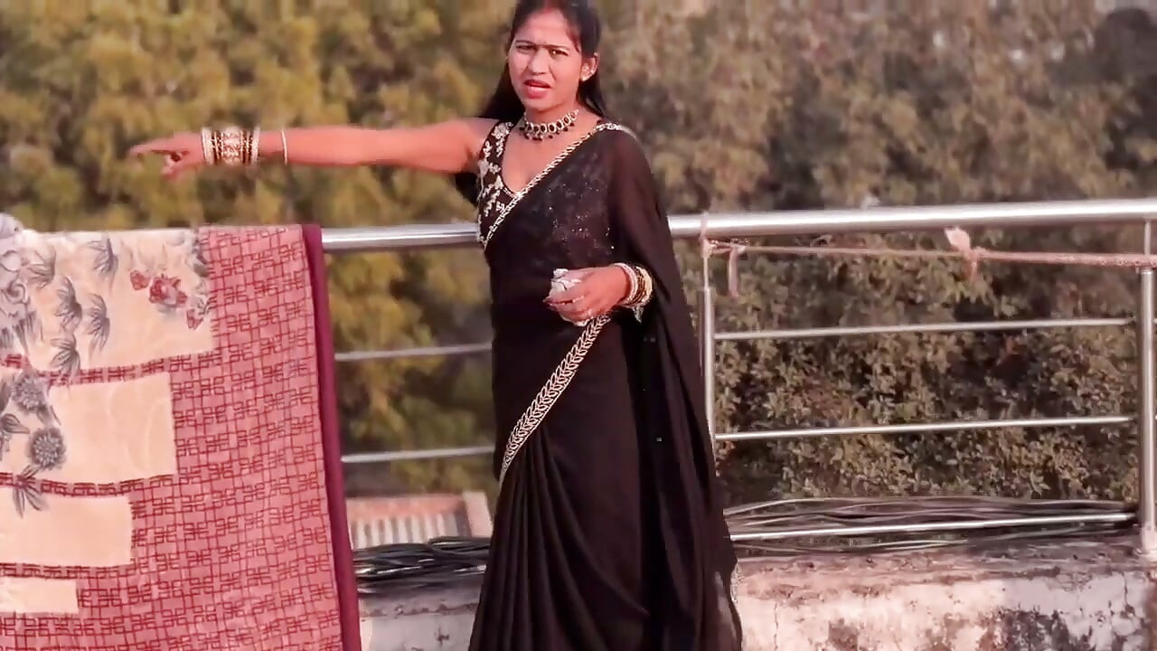 "Pussy sealed ass" Komal's husband is very sexy wearing a cleansing jeans top.