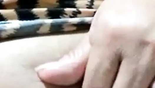 İkimiz de sadece rahatlamak için her gün görüntülü görüşmede azgınız