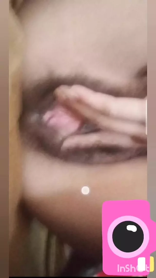 Gf ki chut ka aanand lete huye