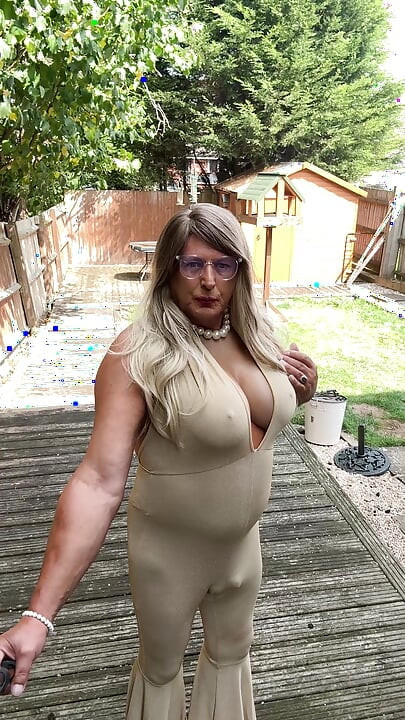Sexy Crossdresser kellycd2022 in gold stretchy catsuit and heels