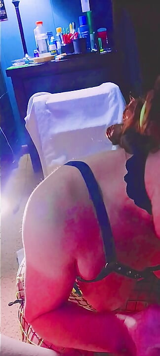 A Nighthore with 2 Phat Lips and thick Cum Stringers