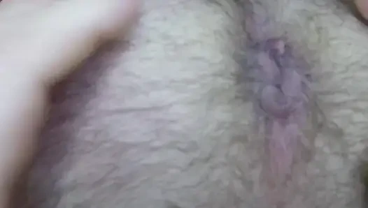 Rimmjob. Istriku jilat dan nyepong kontolku sampai aku crot. Cewek ini muncrat di toket dan dijilat sampai orgasme