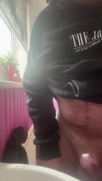 Self locking humiliation